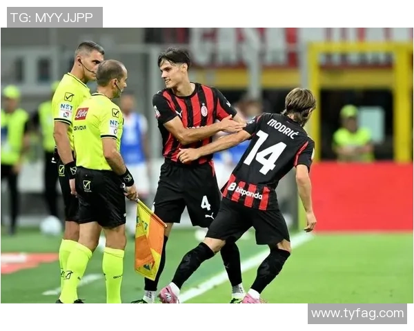 友谊赛精彩对决曼城与AC米兰战成平局引发全场热议