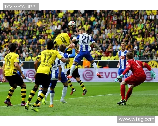 多特蒙德大胜巴黎圣日耳曼帽子戏法点燃世界杯激情瞬间