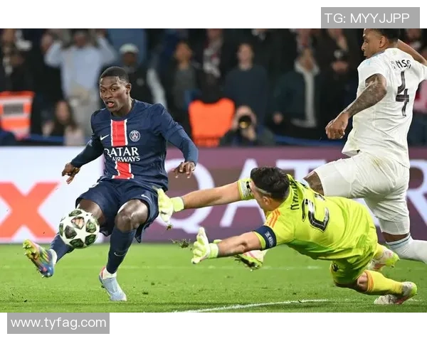 德甲激战尤文图斯大胜巴萨五球狂潮绝杀时刻点燃全场激情