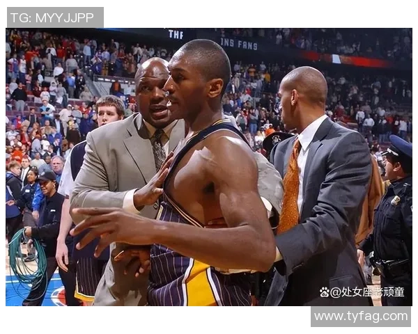 阿泰斯特与姚明激烈对抗的篮球传奇瞬间回顾与分析