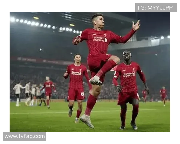 意甲焦点战曼联与多特蒙德激战成和神奇扑救引发全场热潮