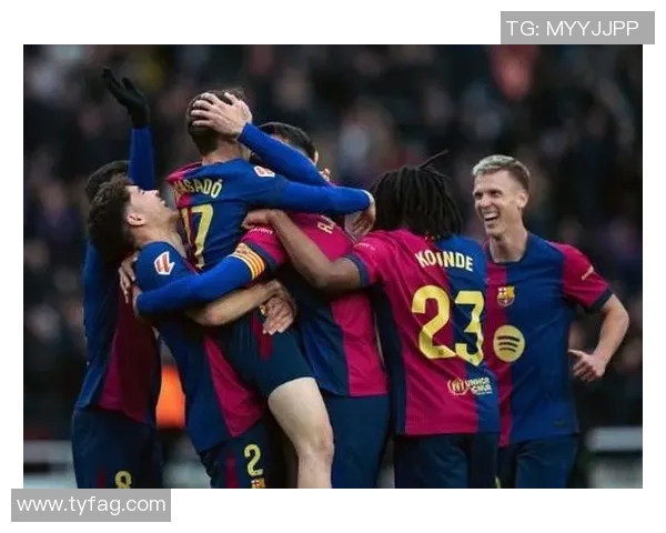 德甲焦点战:拜仁轻取巴萨乌龙球成比赛转折点战术解析 德甲焦点战:拜仁轻取巴萨乌龙球成比赛转折点战术解析