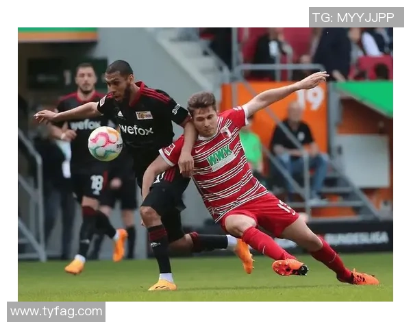 意甲激战:多特蒙德1-0战胜本菲卡全场沸腾瞬间回顾 意甲激战:多特蒙德1-0战胜本菲卡全场沸腾瞬间回顾