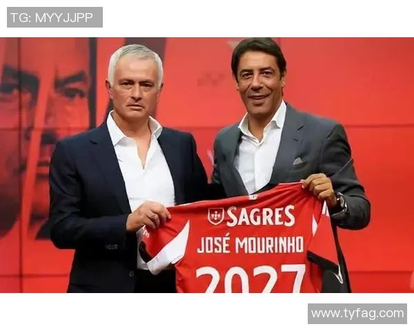 欧联杯精彩对决本菲卡与多特蒙德战成平局乌龙球引发全场狂欢 欧联杯精彩对决本菲卡与多特蒙德战成平局乌龙球引发全场狂欢