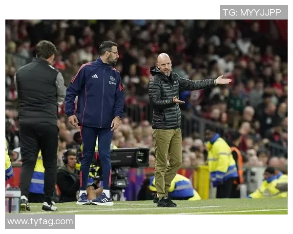 足总杯焦点战曼联与那不勒斯激战成平局赛后分析引发球迷热议