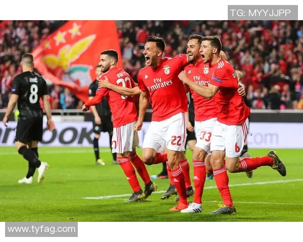 西甲赛场惊现冷门拜仁狂胜本菲卡引发转会热议 西甲赛场惊现冷门拜仁狂胜本菲卡引发转会热议