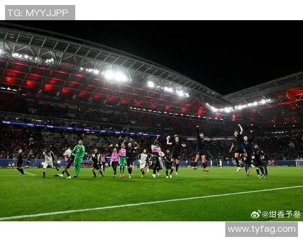 尤文图斯逆转莱比锡3-2绝杀瞬间震撼全场成历史冷门之战