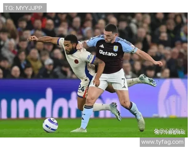 世界杯精彩对决皇马完胜曼联绝杀瞬间引发全场狂欢数据分析揭秘