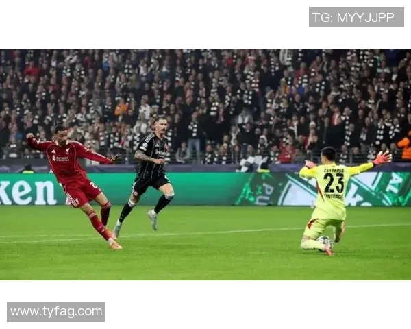 西甲激战:里昂逆转利物浦上演惊天大逆转全场沸腾 西甲激战:里昂逆转利物浦上演惊天大逆转全场沸腾